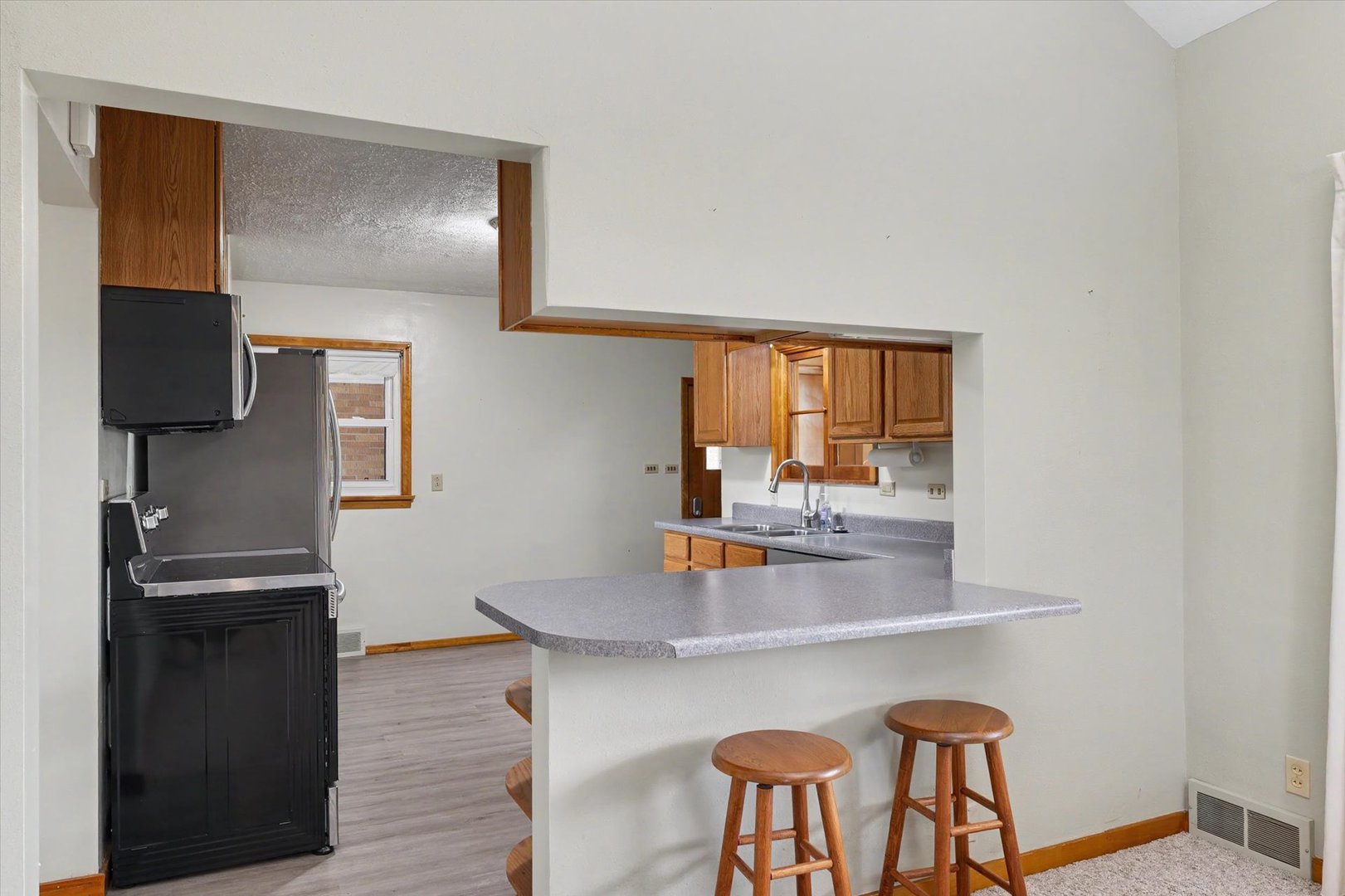 1123 N Sangamon Avenue Property Photo 16