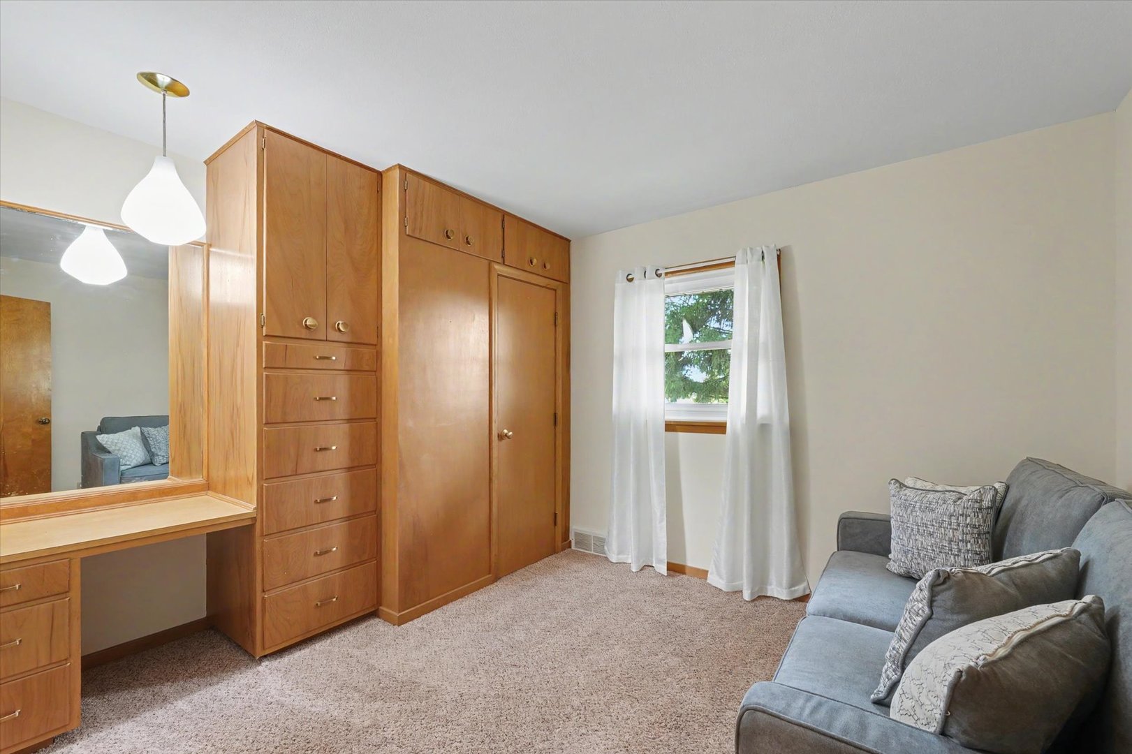 1123 N Sangamon Avenue Property Photo 23