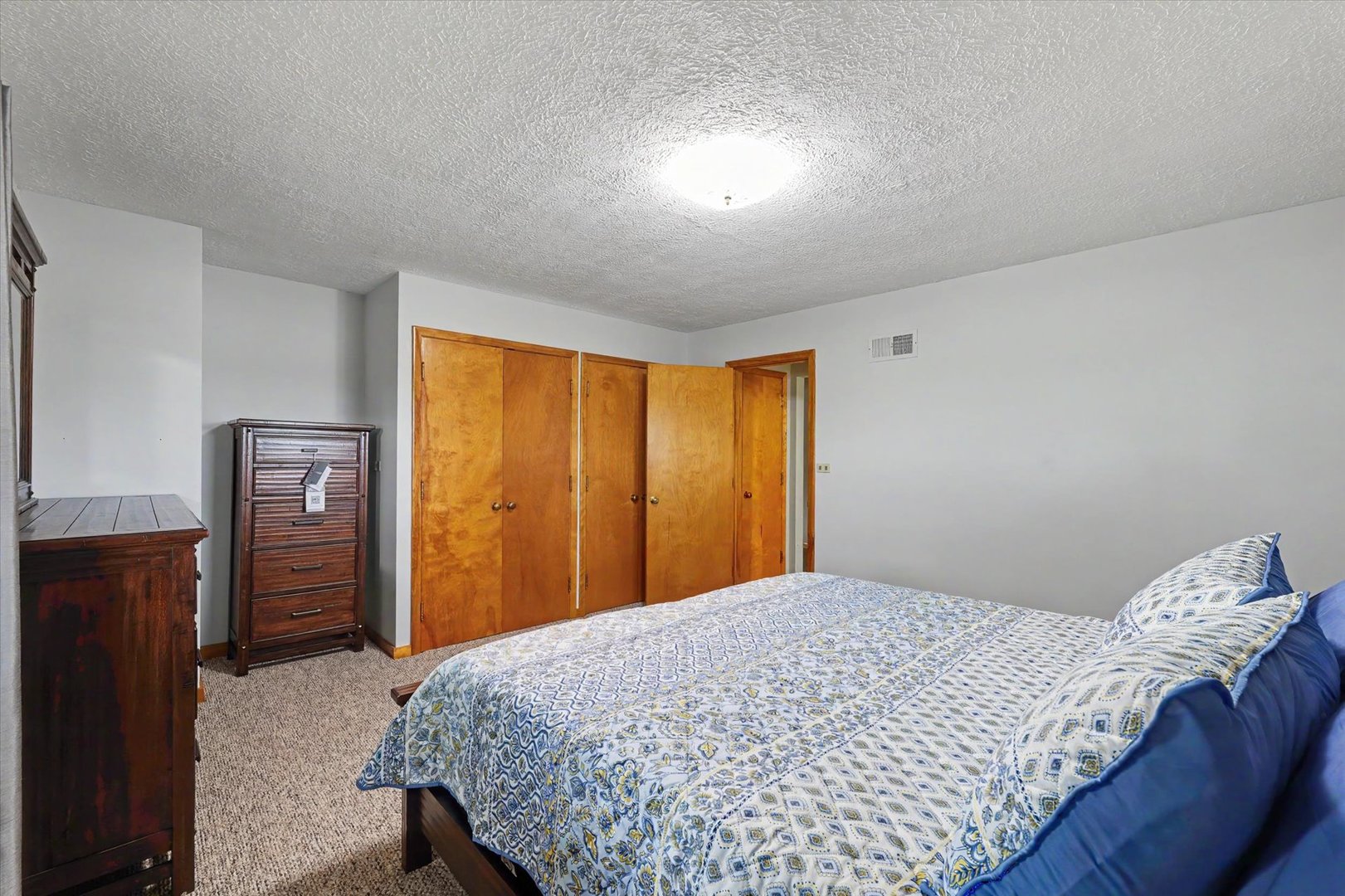 1123 N Sangamon Avenue Property Photo 27