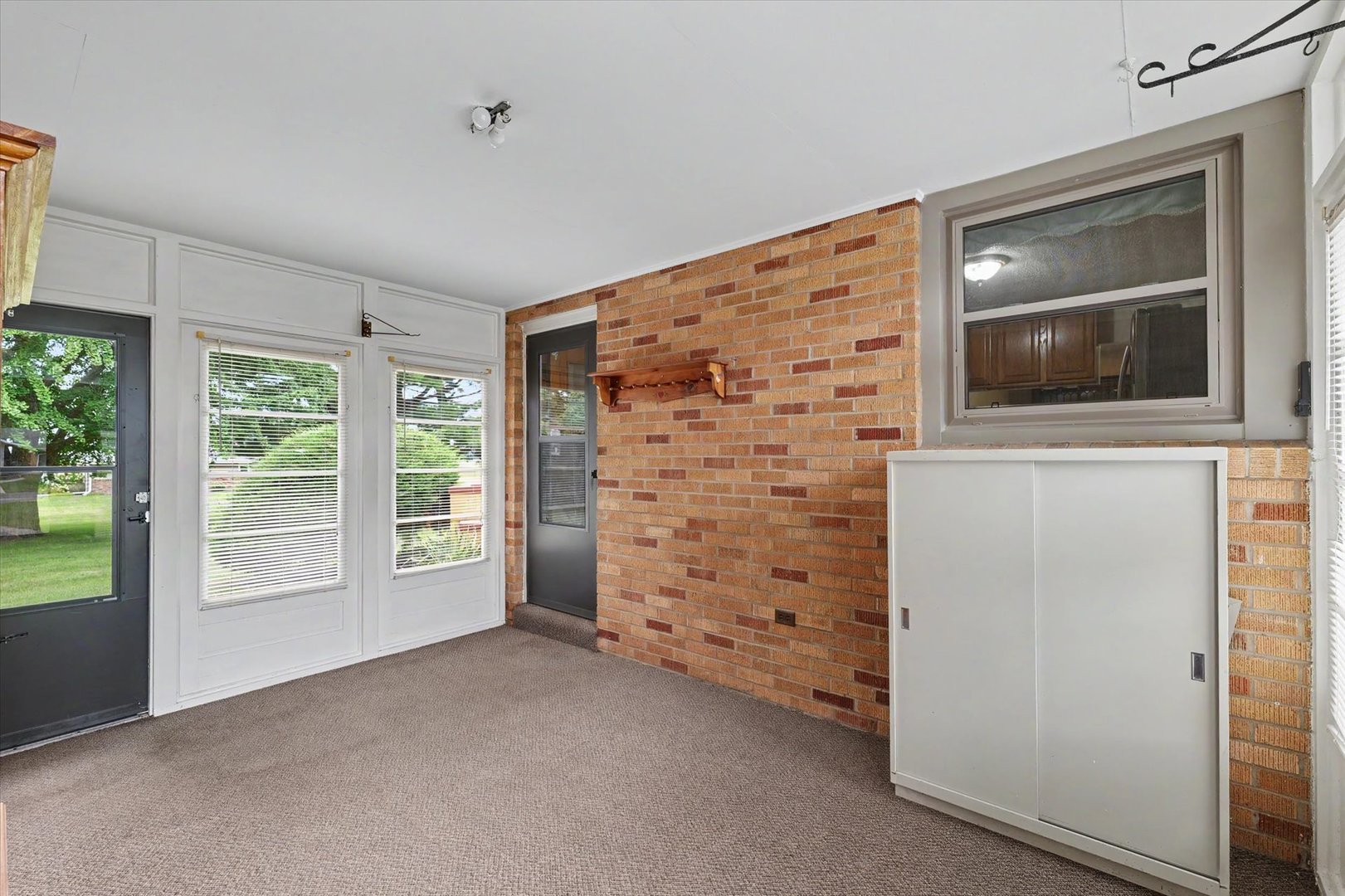 1123 N Sangamon Avenue Property Photo 33