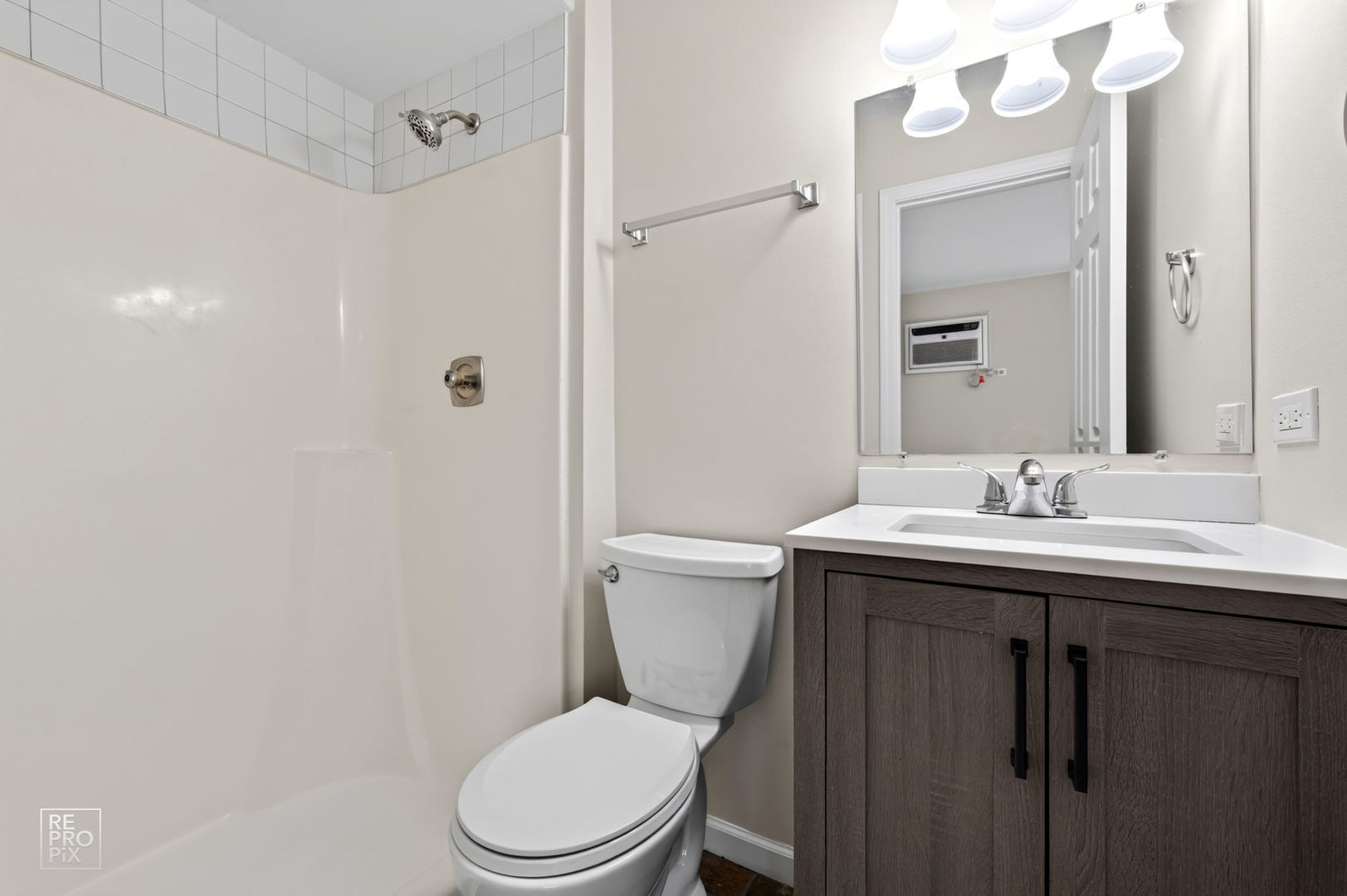 7305 Tiffany Drive 3a Property Photo 14
