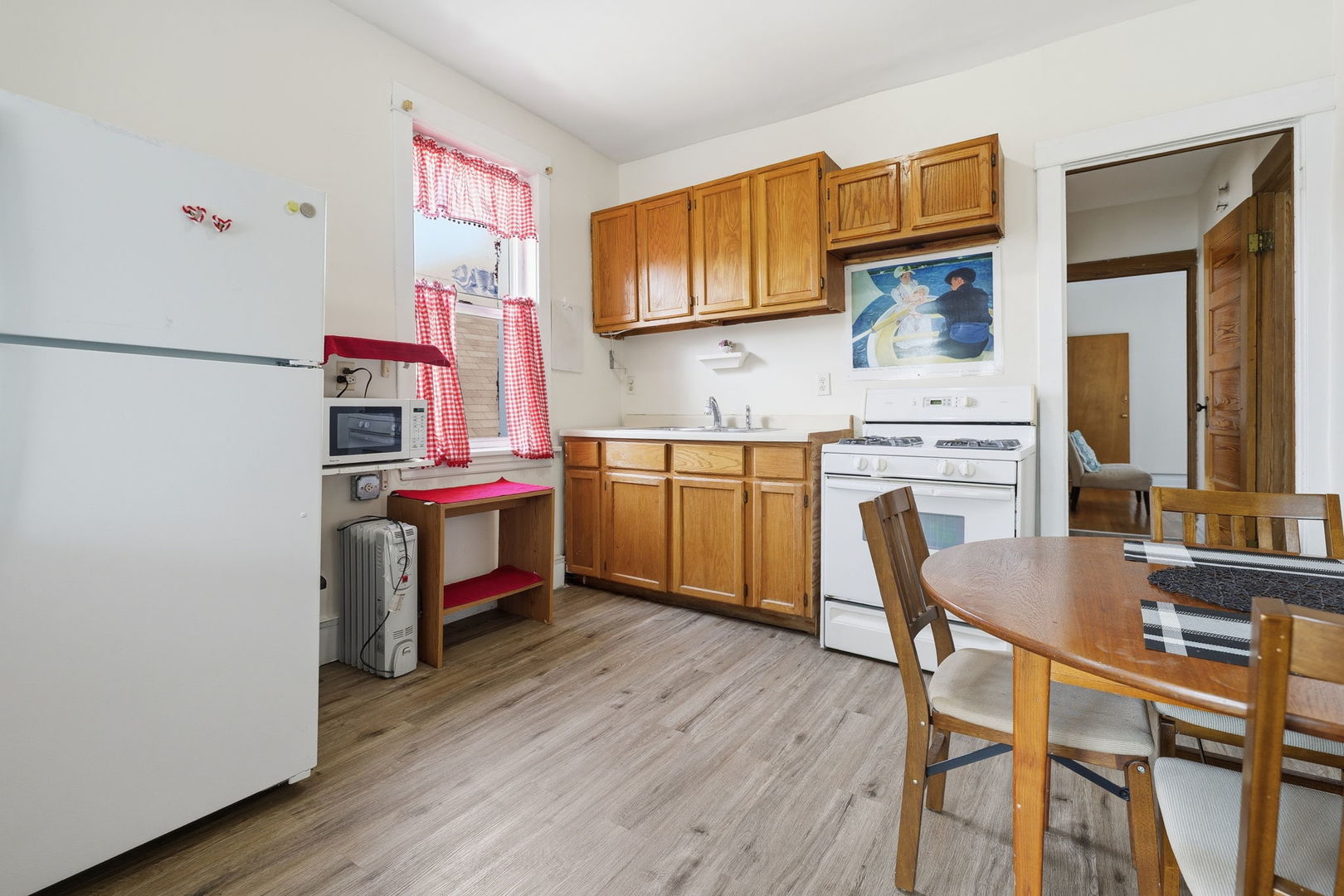 4100 N Kimball Avenue Property Photo 9
