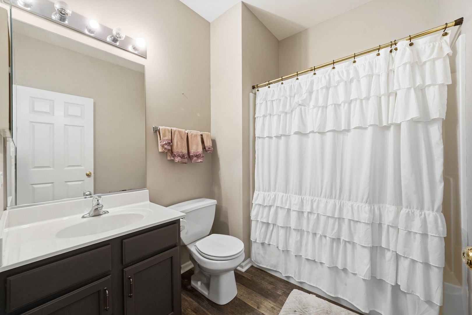 487 Kelly Avenue Property Photo 21