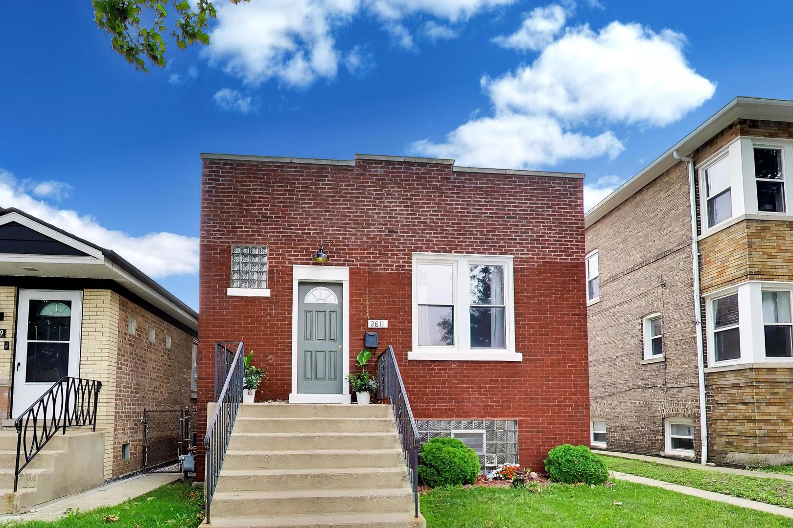 2811 Ridgeland Avenue Property Photo 1