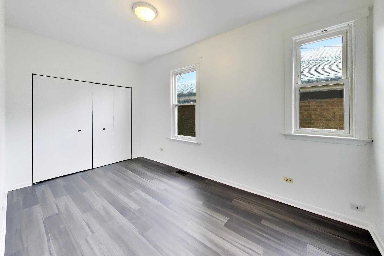 2811 Ridgeland Avenue Property Photo 9