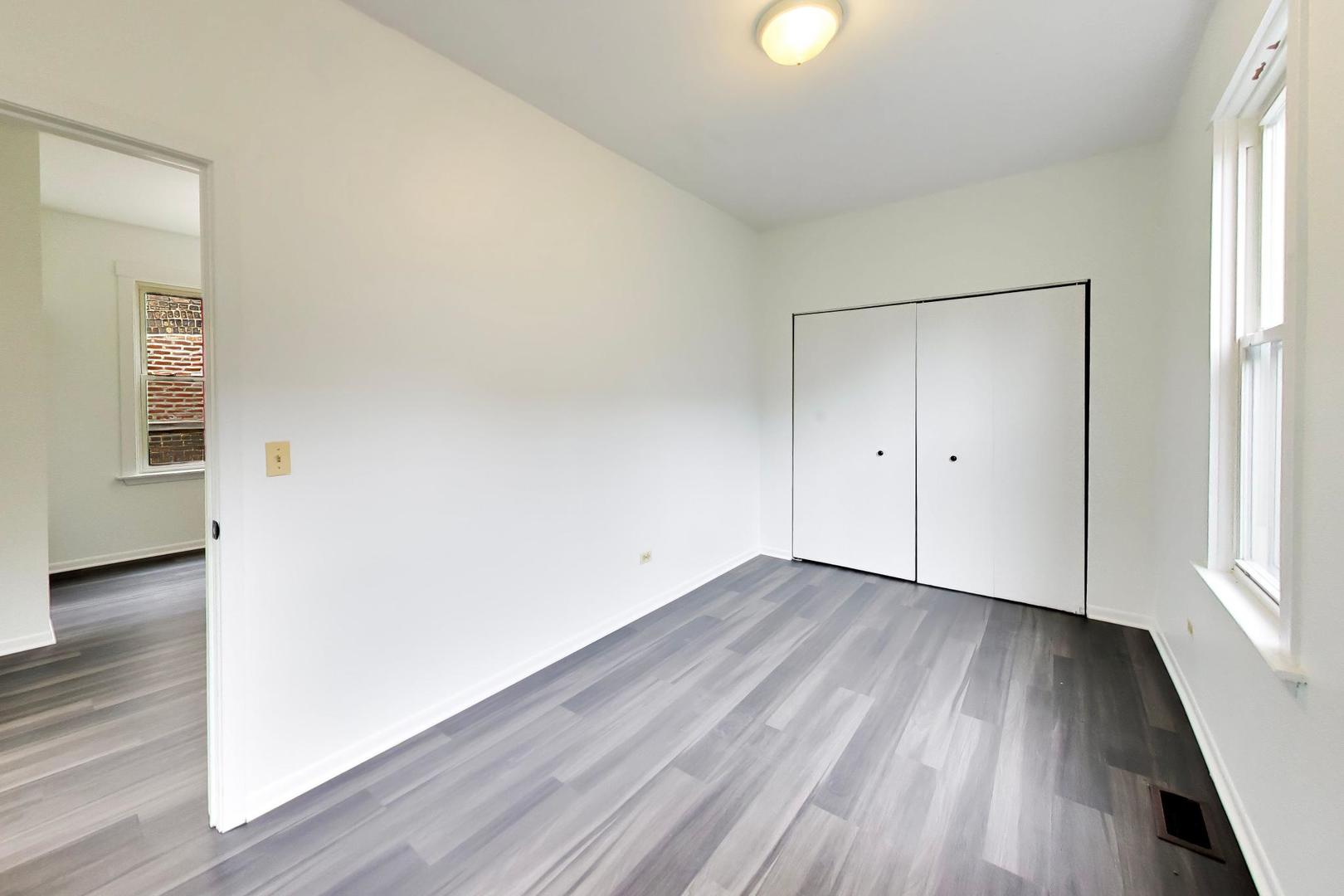 2811 Ridgeland Avenue Property Photo 10
