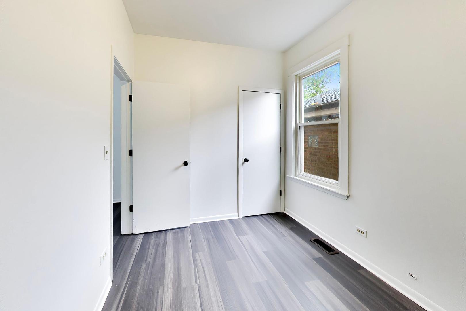 2811 Ridgeland Avenue Property Photo 12