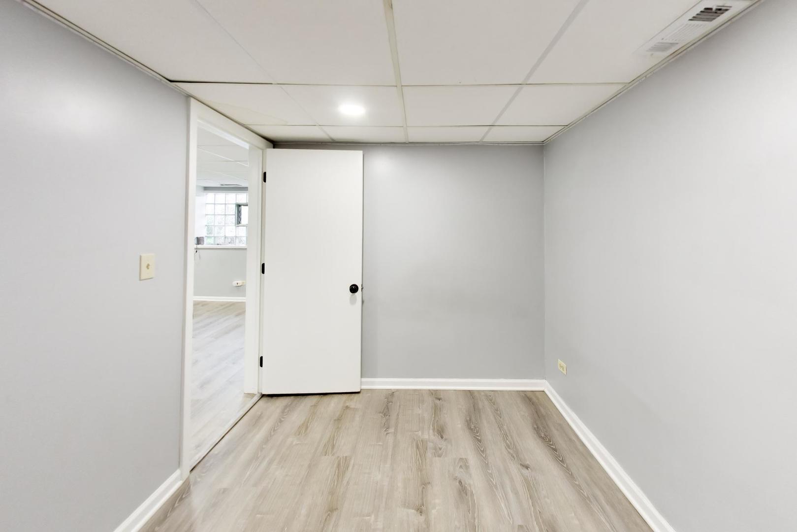 2811 Ridgeland Avenue Property Photo 17