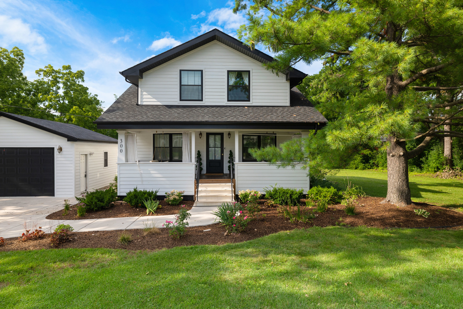 300 Geneva Road Property Photo 1