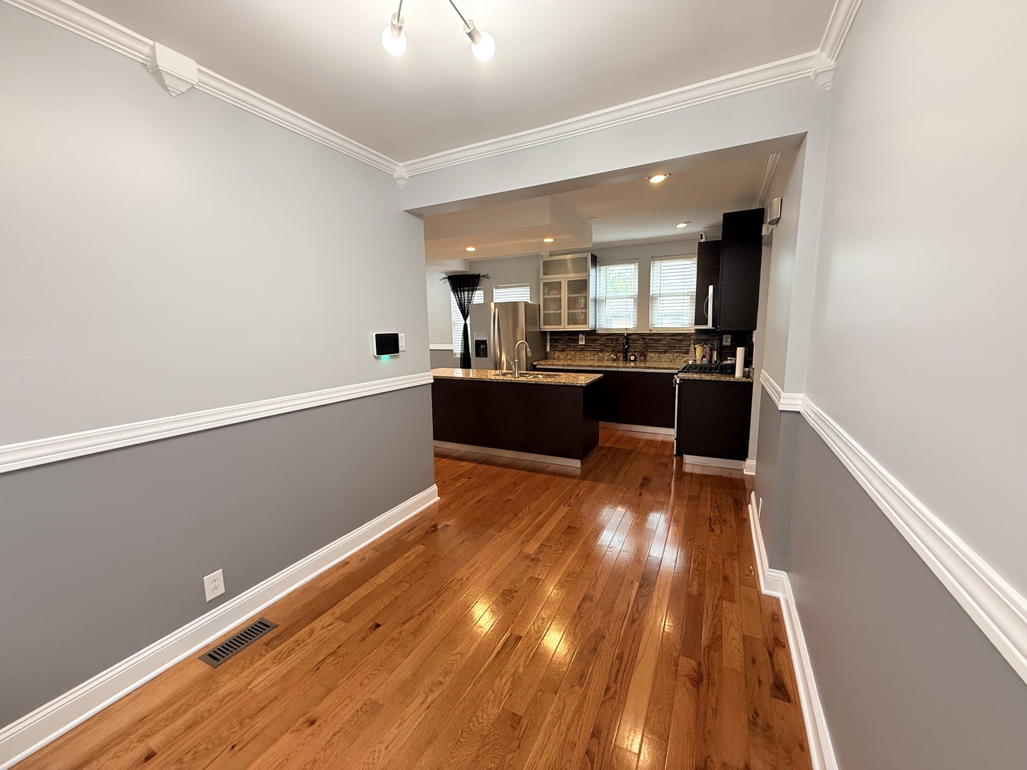 9101 S Racine Avenue Property Photo 11