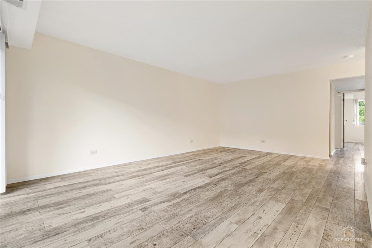 909 Buccaneer Drive 3 Property Photo 5