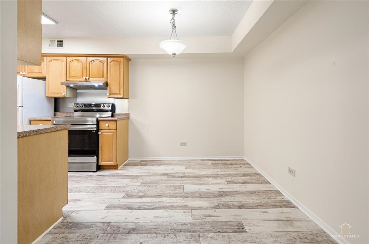 909 Buccaneer Drive 3 Property Photo 6