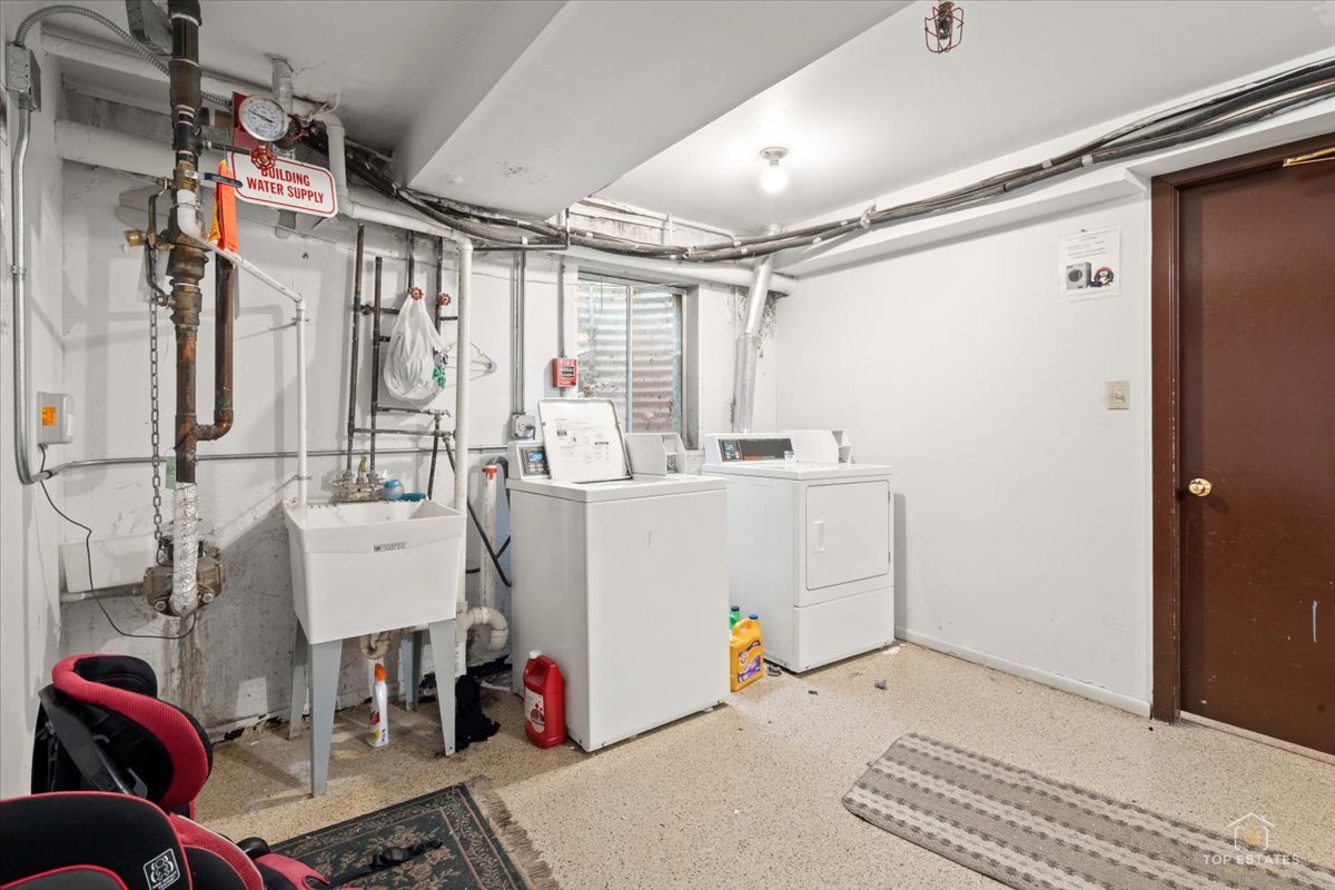 909 Buccaneer Drive 3 Property Photo 20