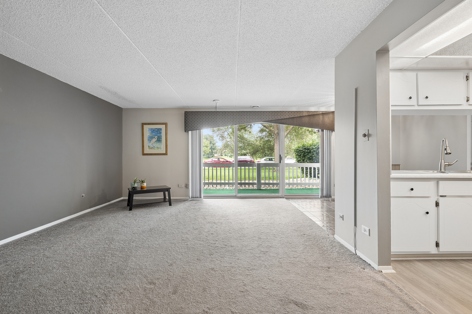 15812 86th Avenue 136 Property Photo 4