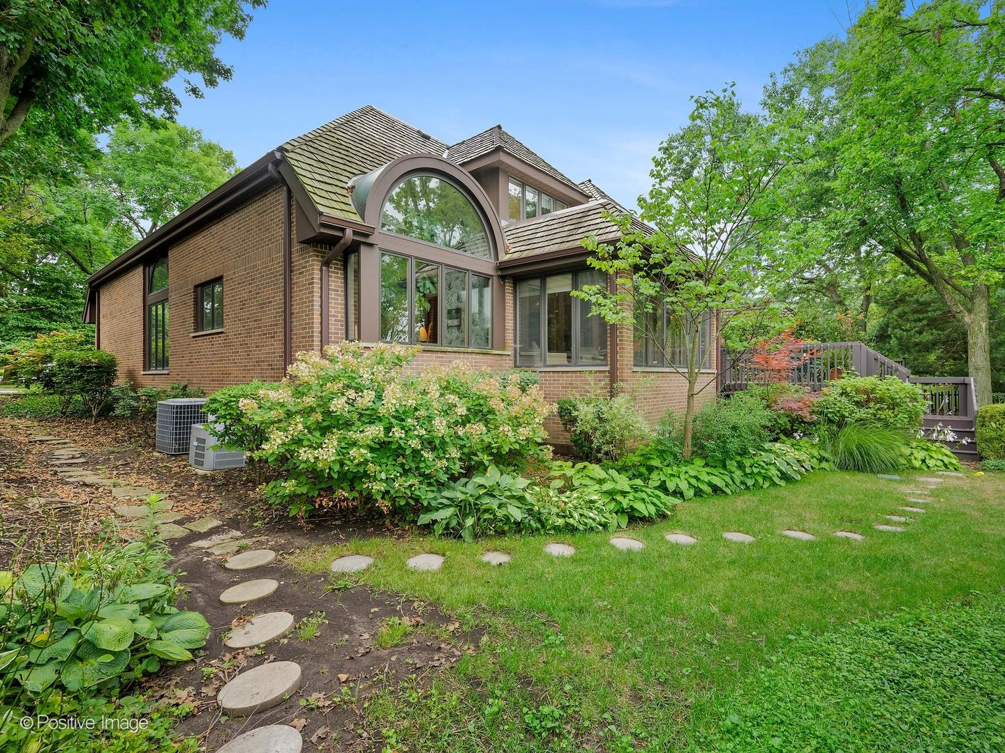 68 Godair Drive Property Photo 2
