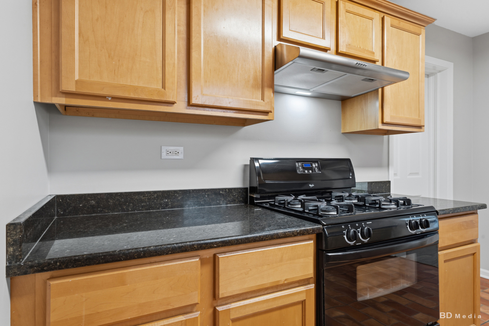 1115 Campbell Avenue Property Photo 17