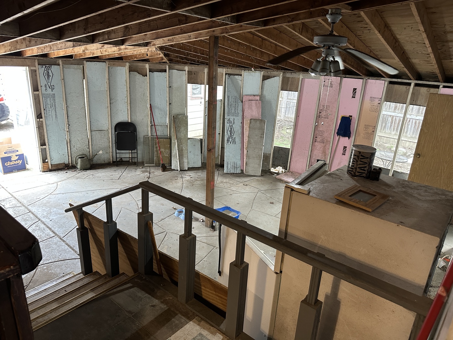 404 E 9th Street Property Photo 17