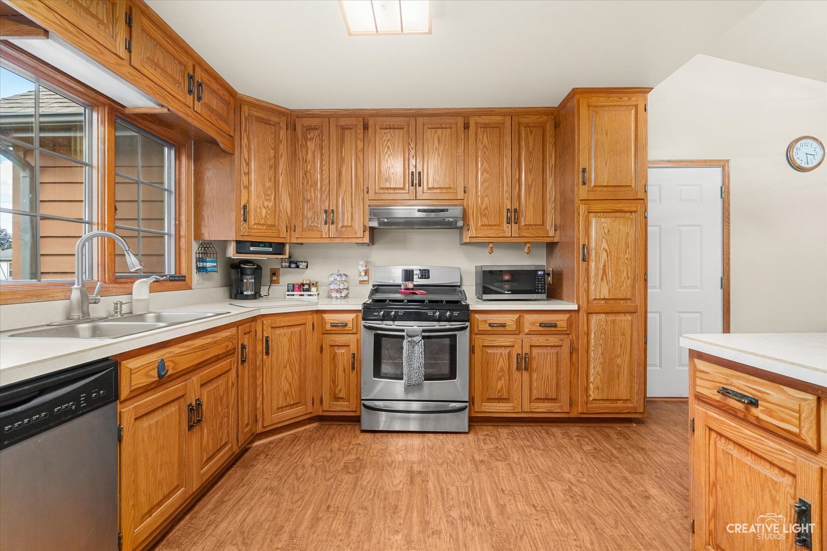 1684 Hilda Drive Property Photo 14