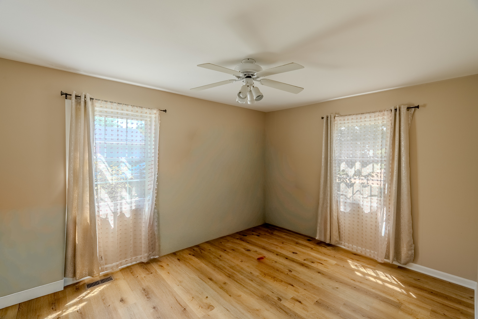 680 Indian Spring Lane Property Photo 15