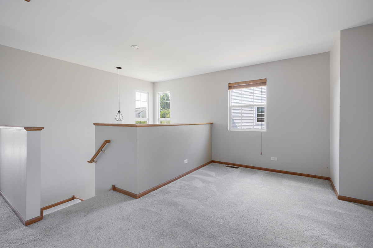 1829 Golden Gate Lane Property Photo 15