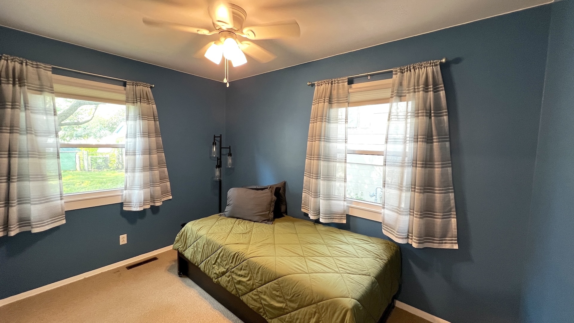2603 Trafalgar Square Property Photo 10