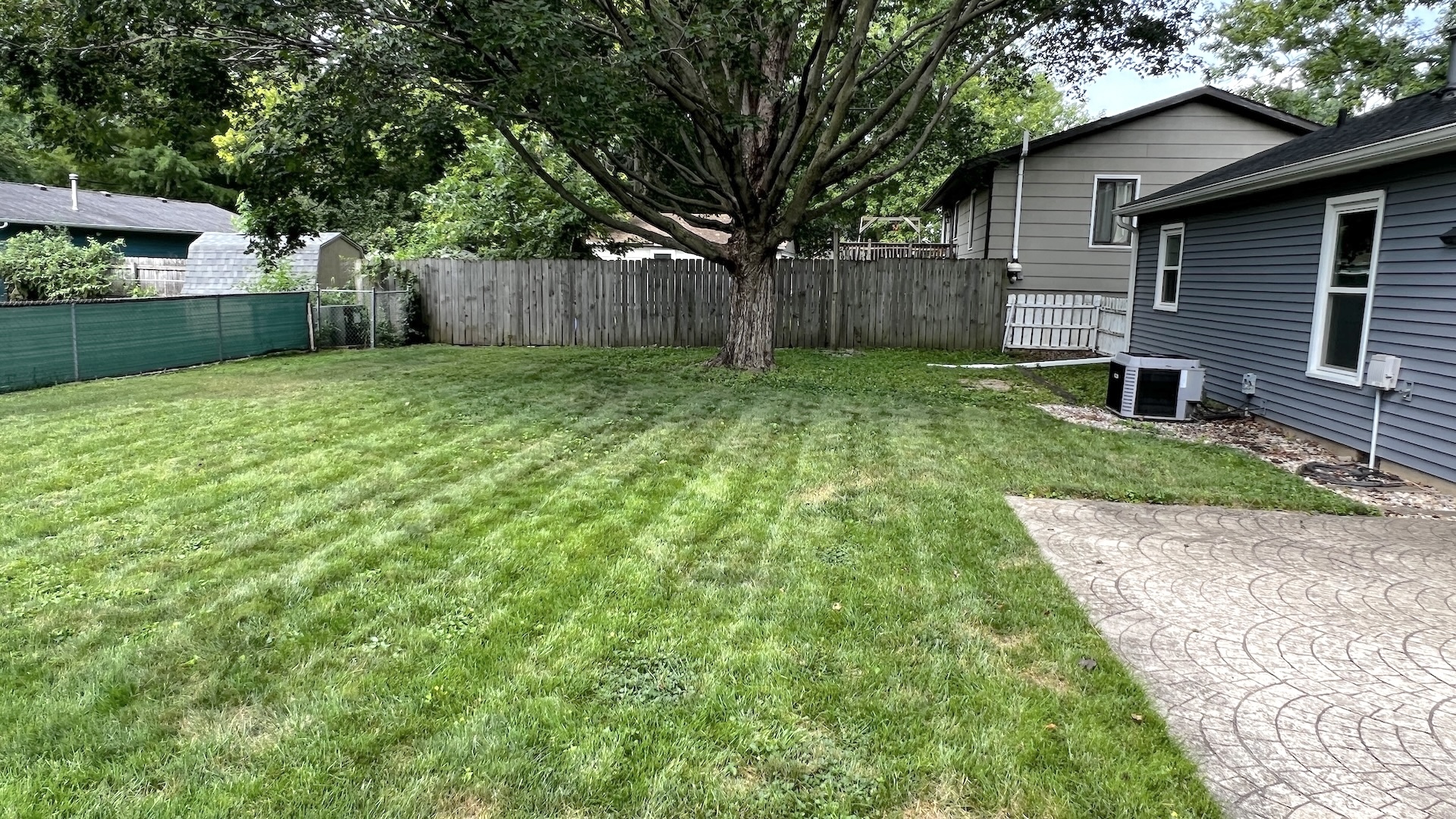 2603 Trafalgar Square Property Photo 12