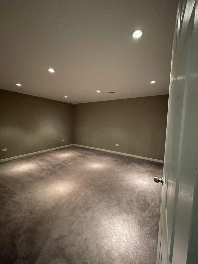 1451 N Ashland Avenue S Property Photo 23