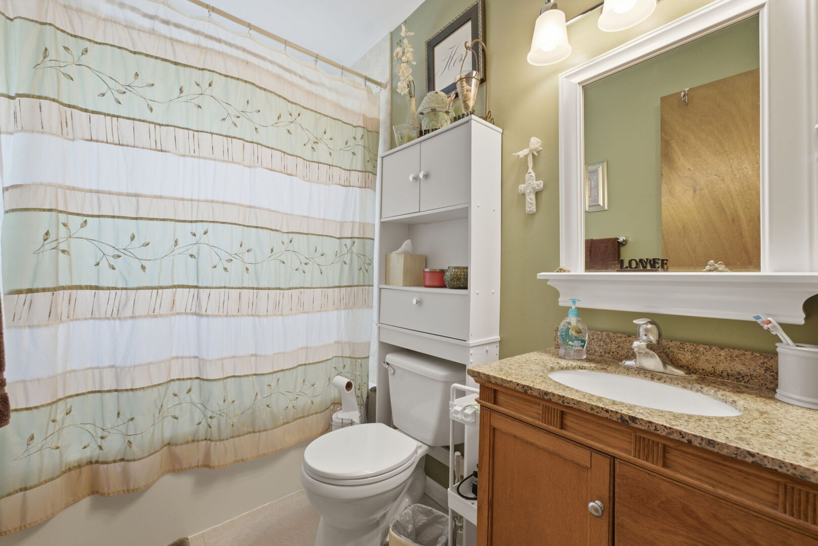 819 E 3rd Avenue Property Photo 10