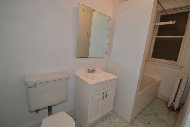 5021 N Winchester Avenue 2 Property Photo 18