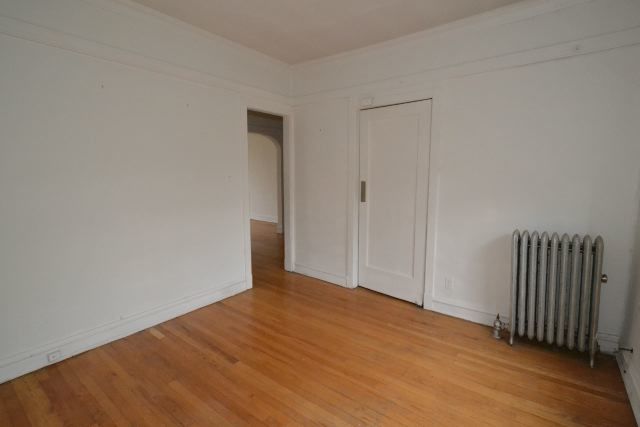 5021 N Winchester Avenue 3 Property Photo 6