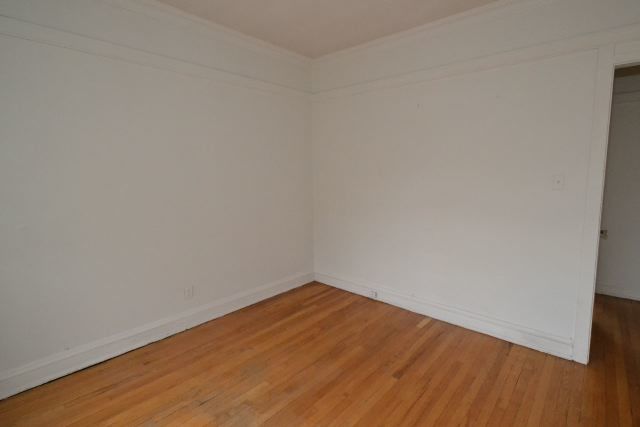 5021 N Winchester Avenue 3 Property Photo 7