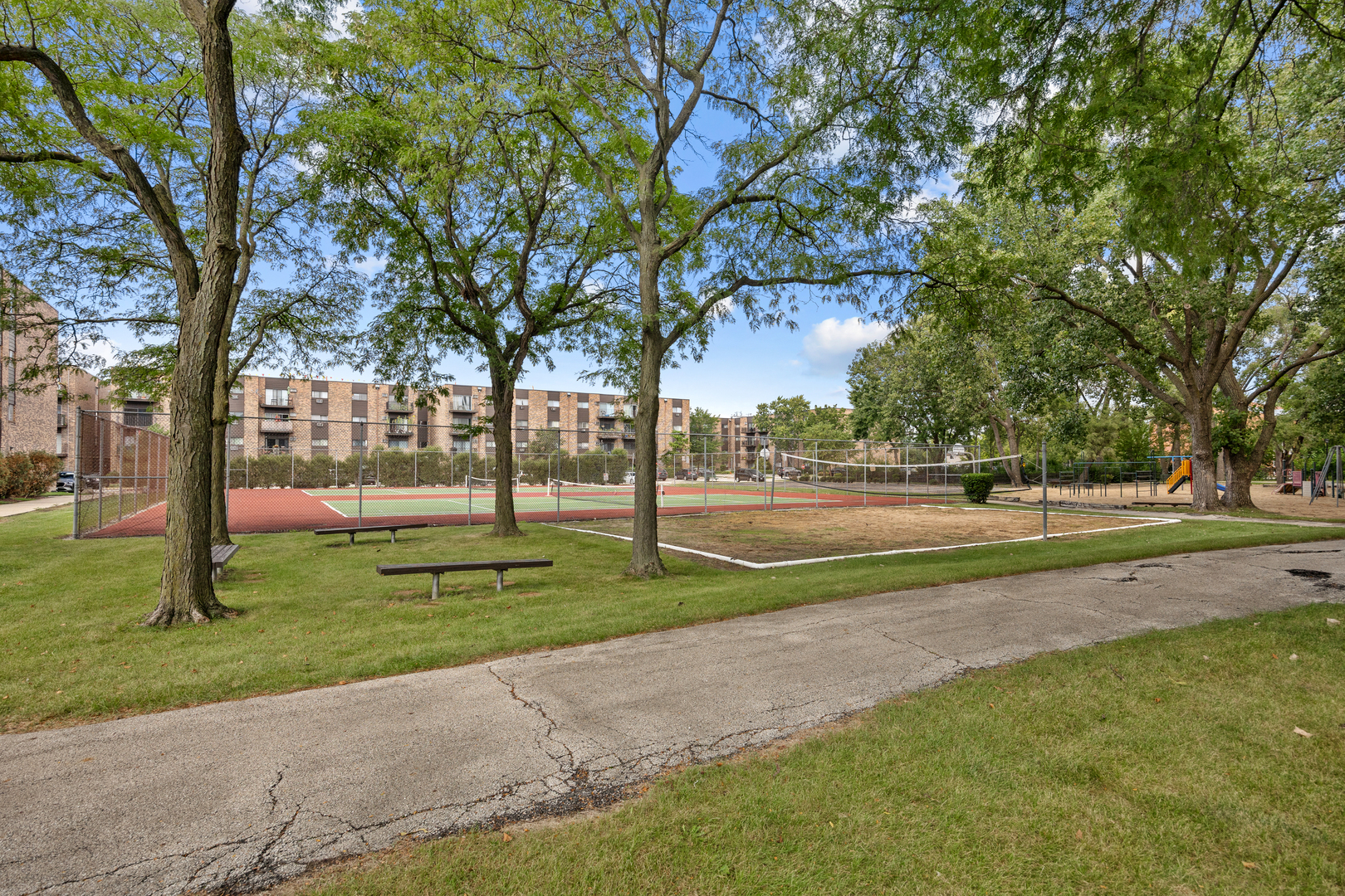8970 N Parkside Avenue 304 Property Photo 22