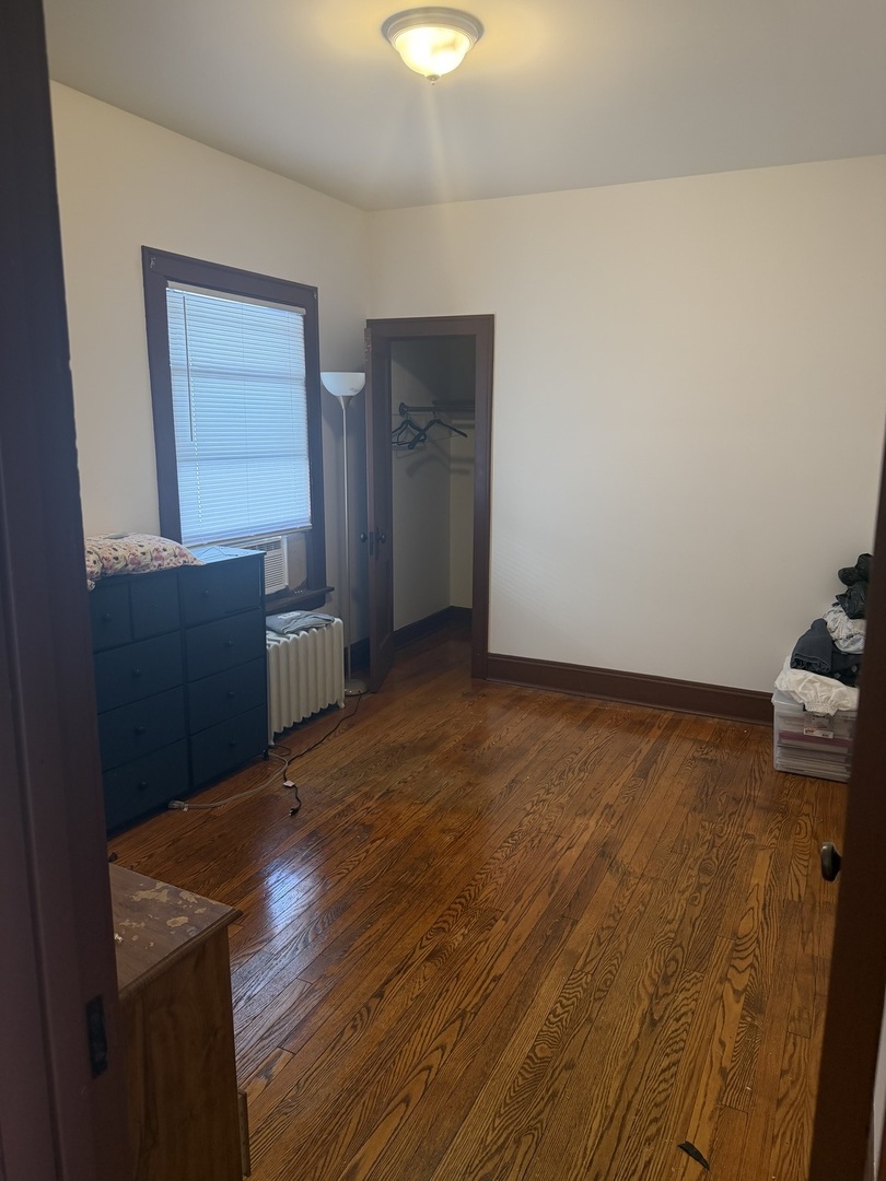 10216 S Perry Avenue Property Photo 3