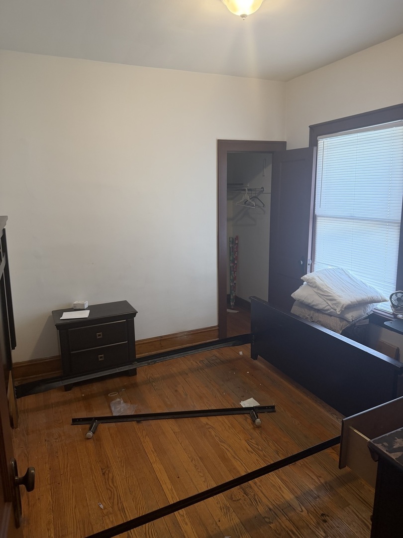 10216 S Perry Avenue Property Photo 4