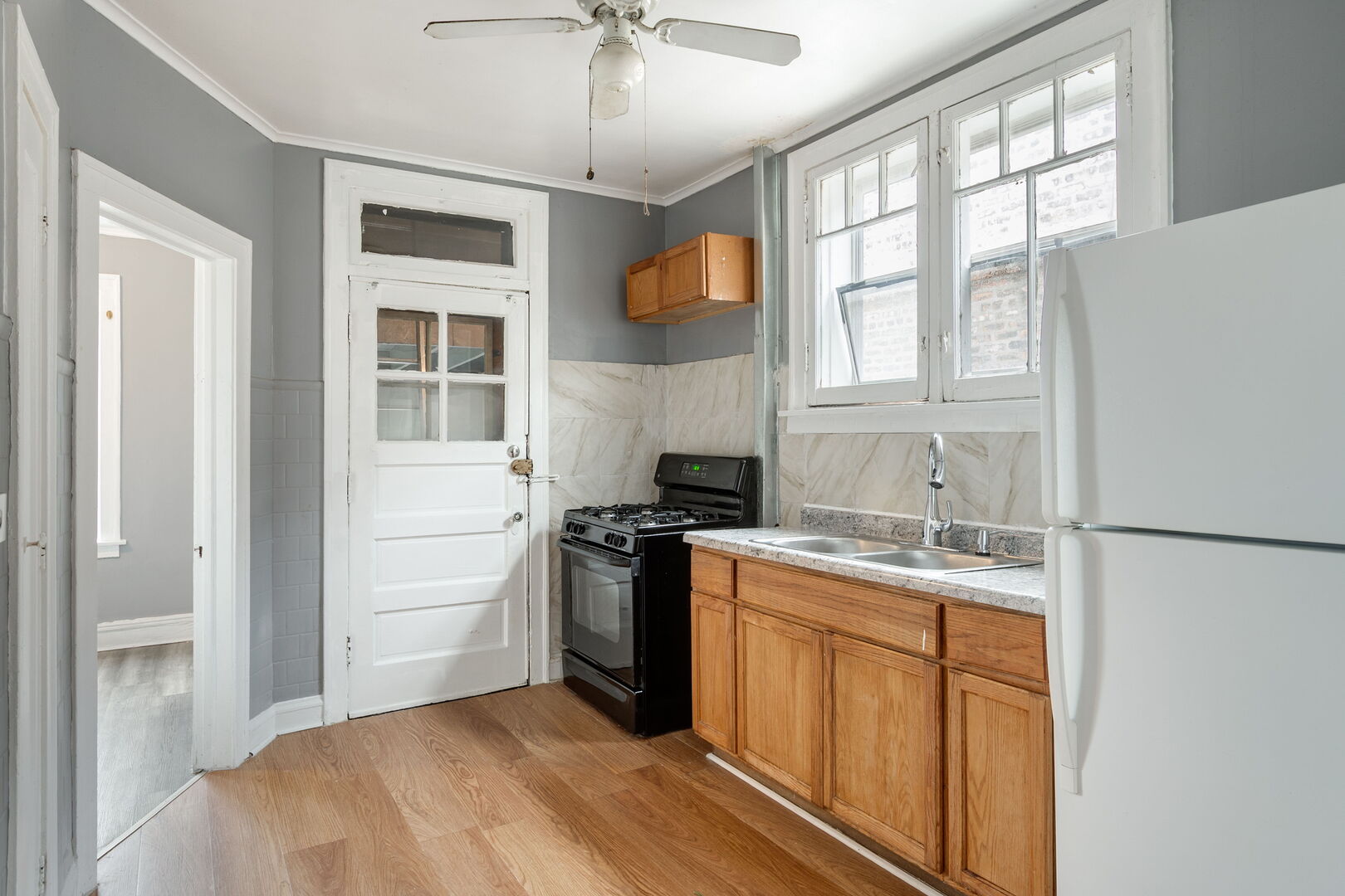 7841 S Wolcott Avenue Property Photo 14