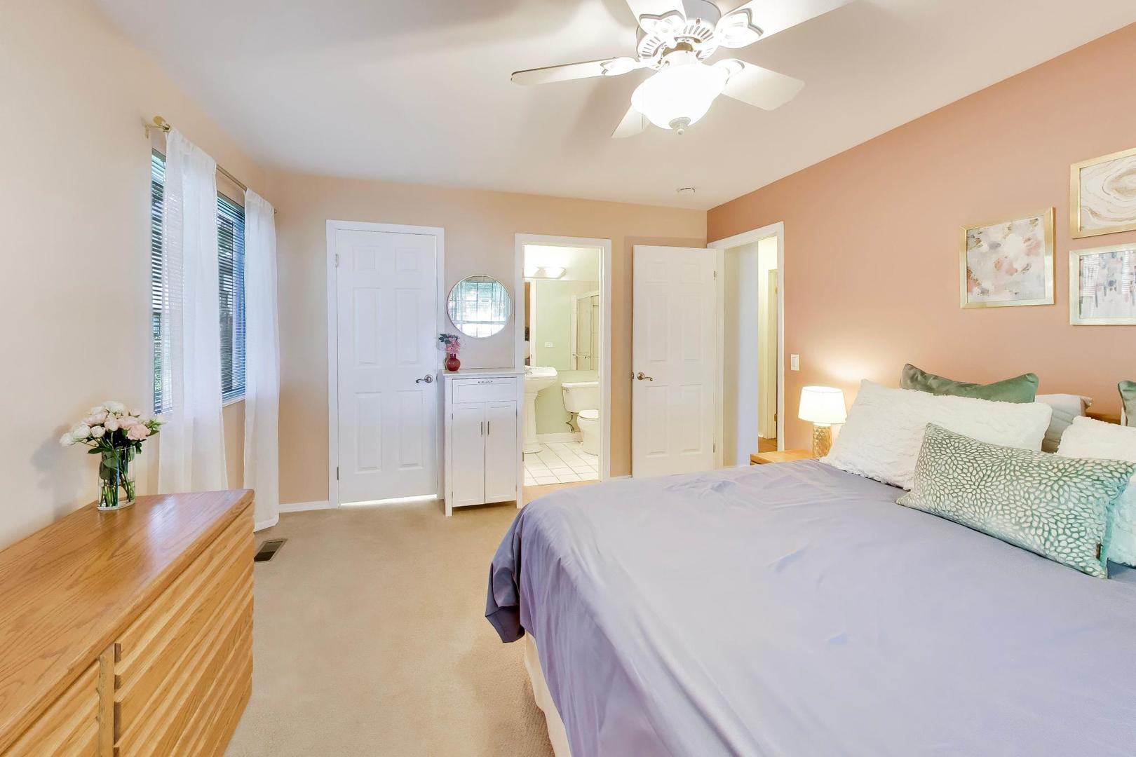 265 Wilmette Court B1 Property Photo 14