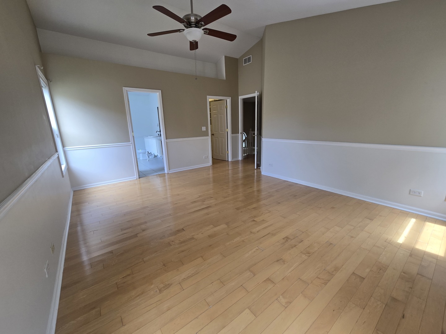 217 Lexington Court Property Photo 13
