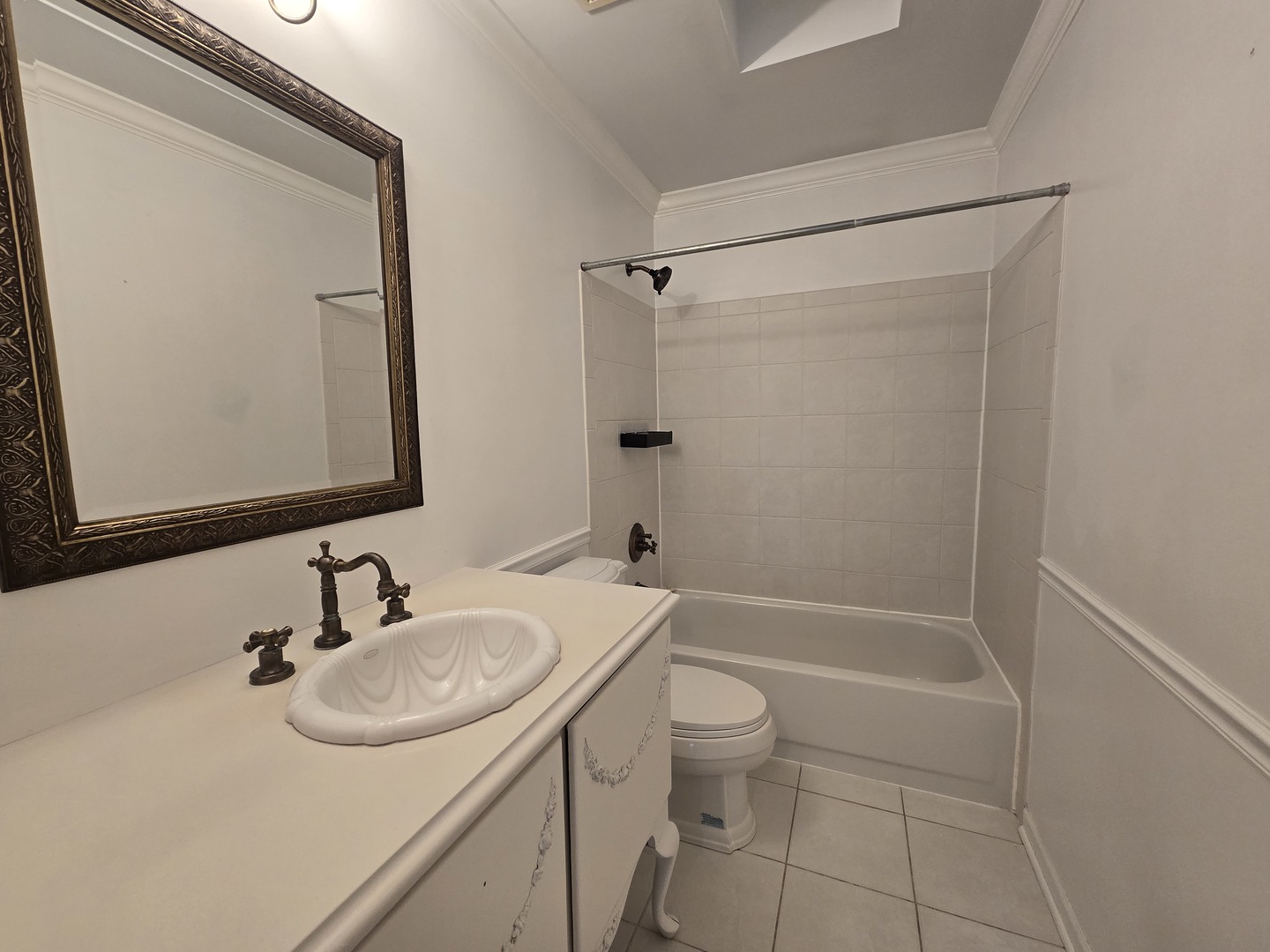 217 Lexington Court Property Photo 19