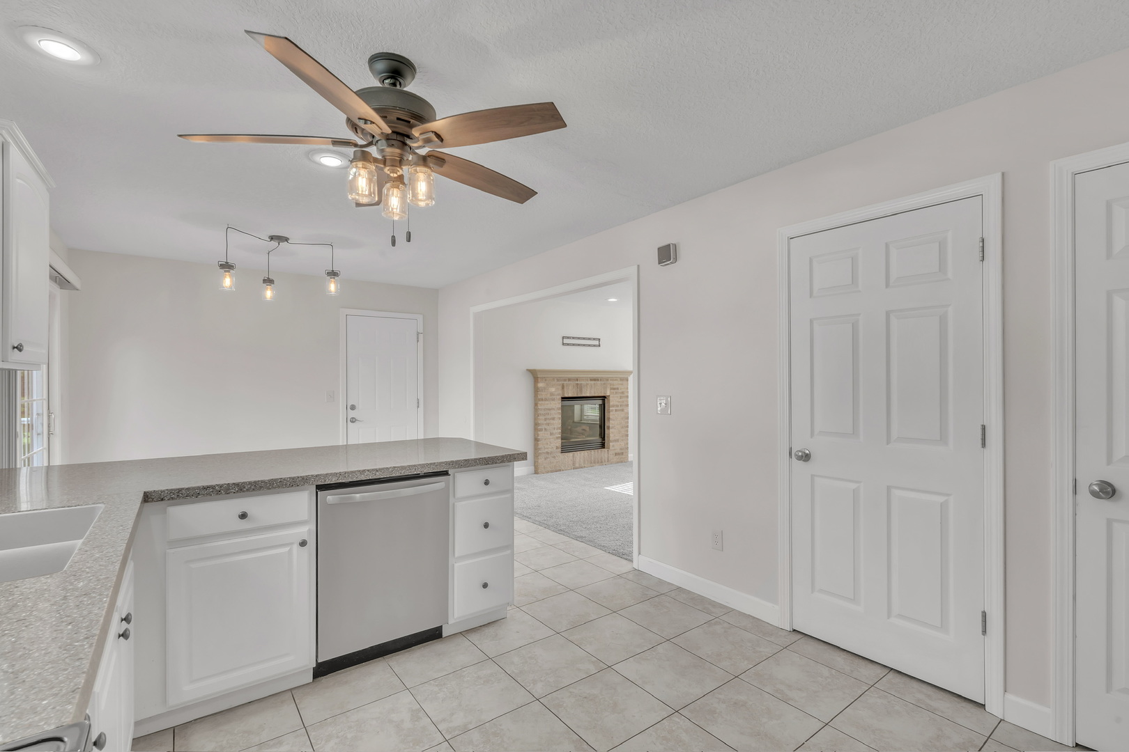 1848 Anderson Court Property Photo 19