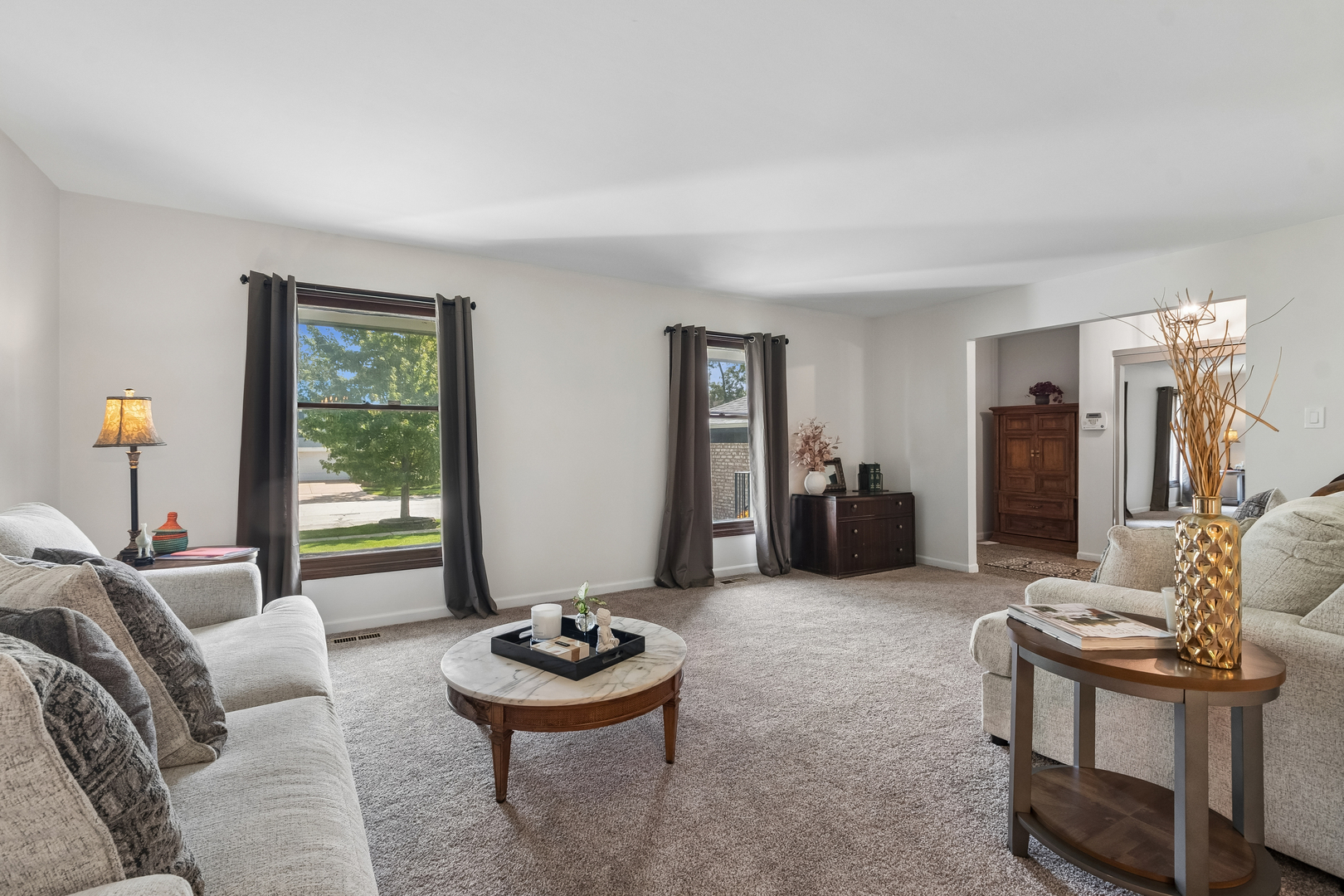17618 Stonebridge Drive Property Photo 4