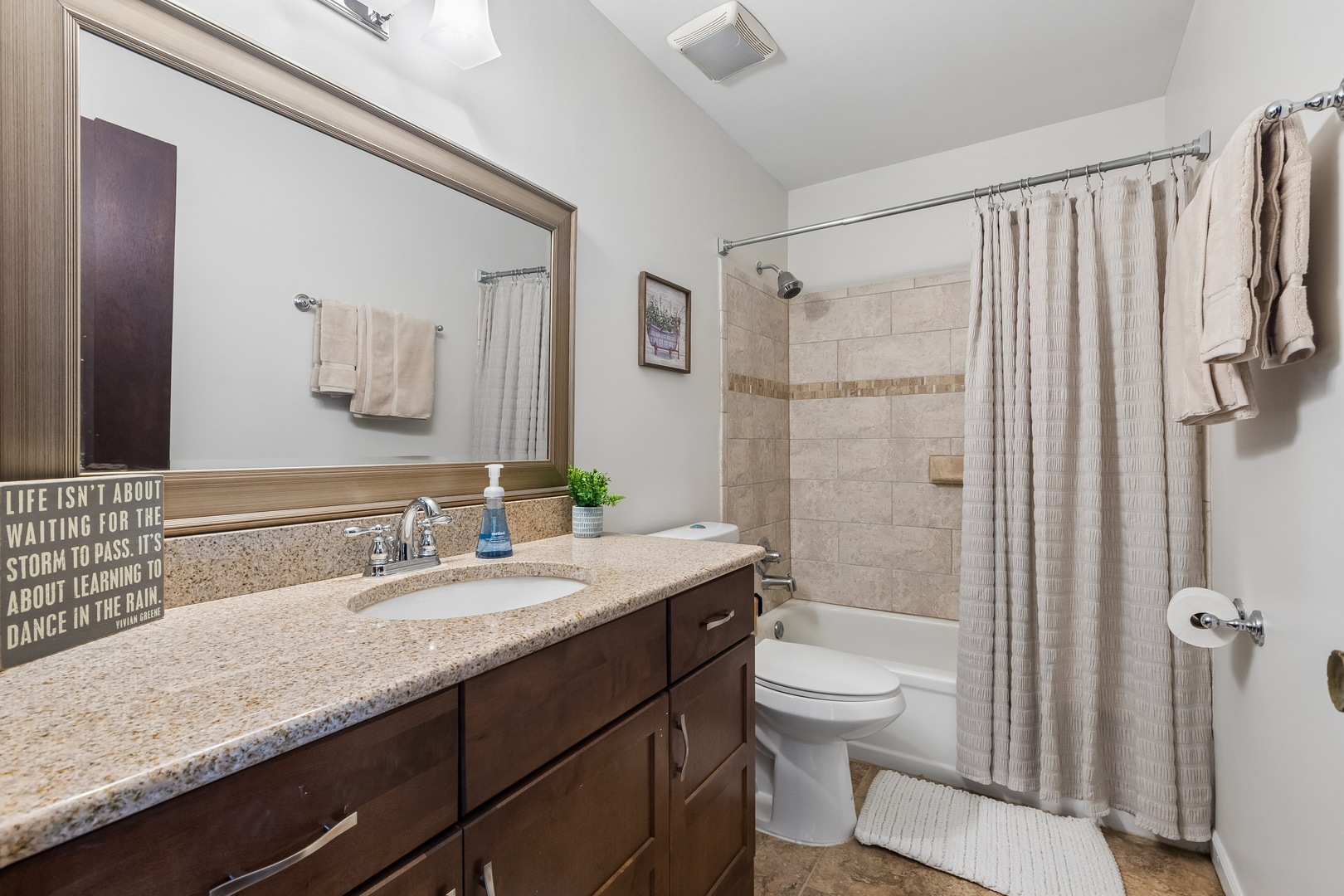 17618 Stonebridge Drive Property Photo 18