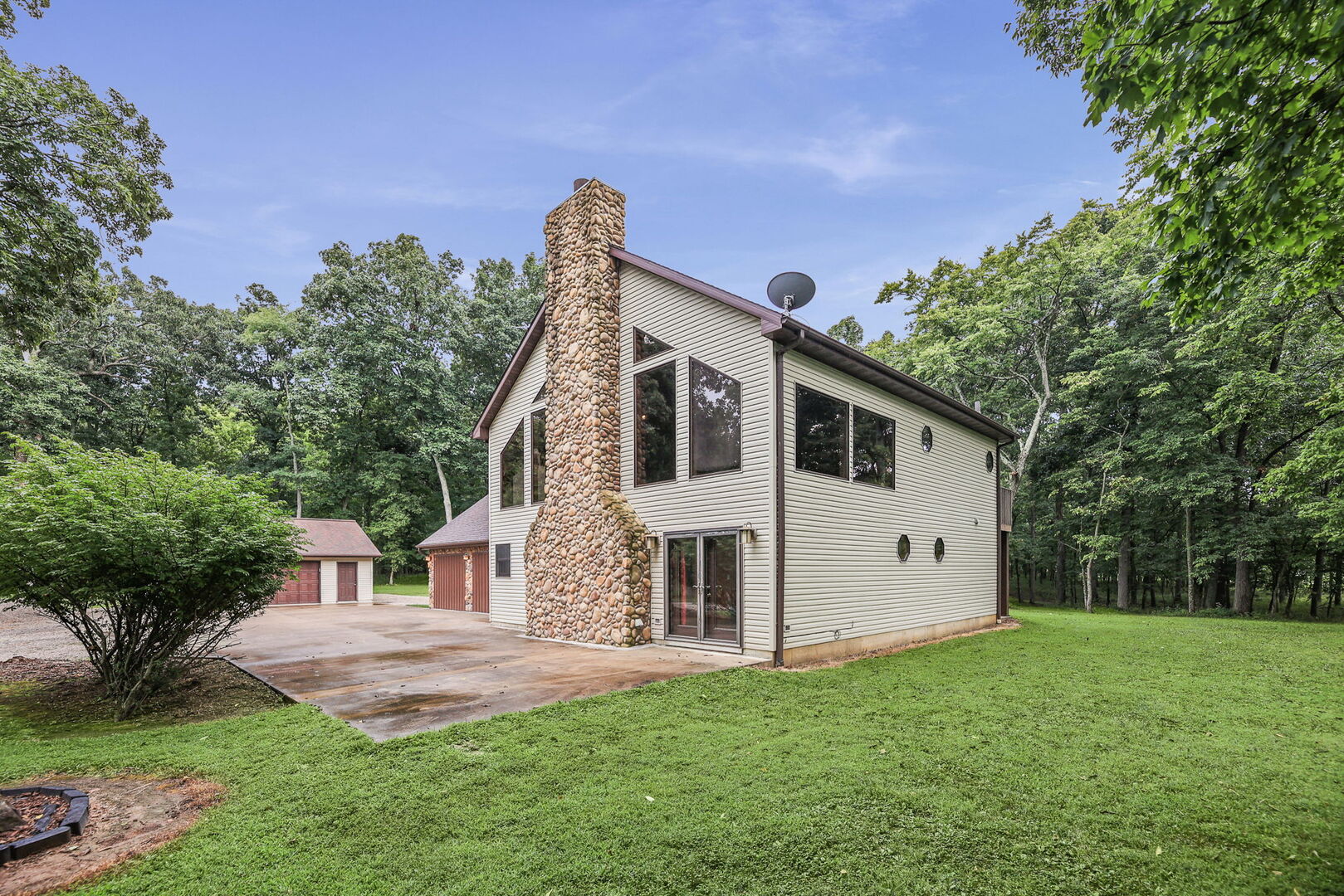 5016 Kell Road Property Photo 4