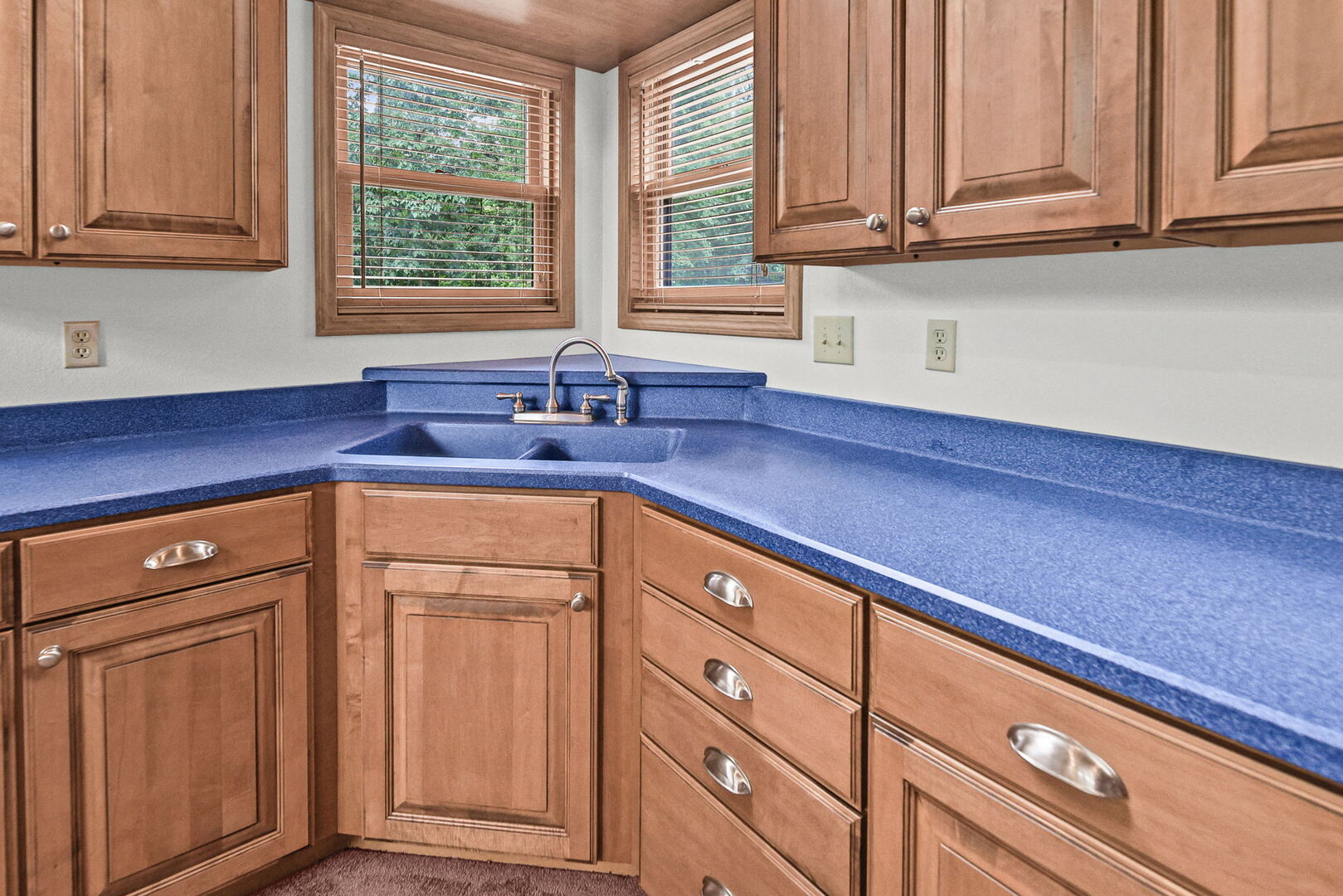 5016 Kell Road Property Photo 11