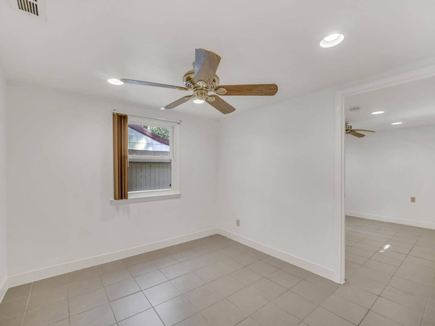 407 Hamilton Street Property Photo 11