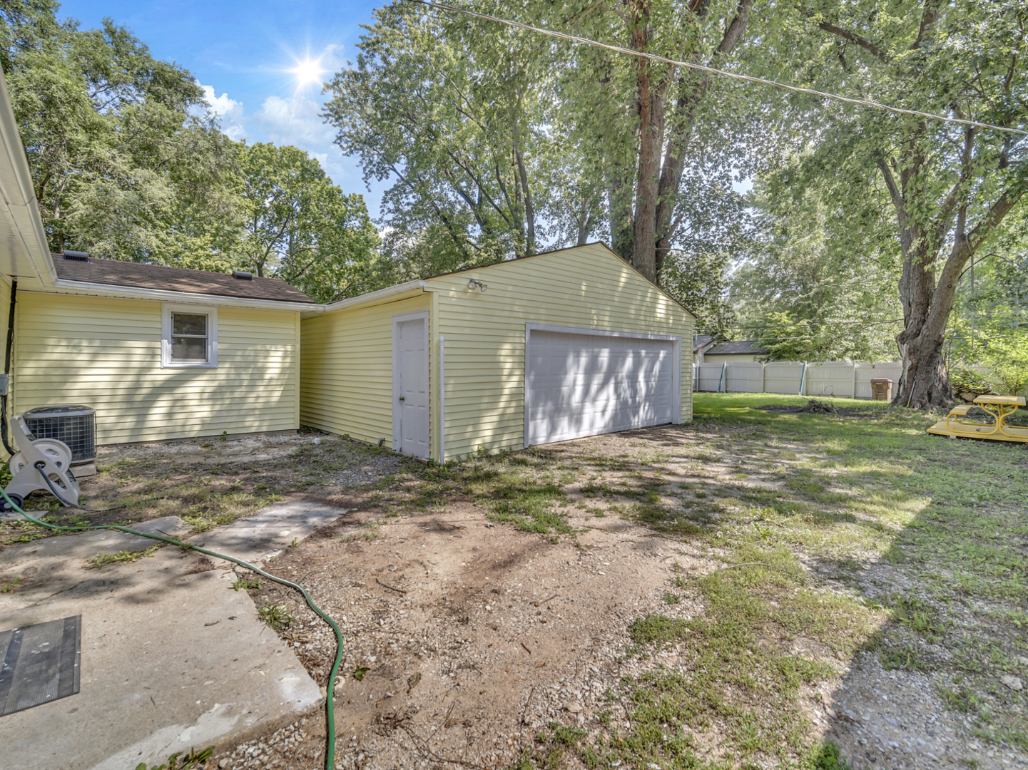 407 Hamilton Street Property Photo 15