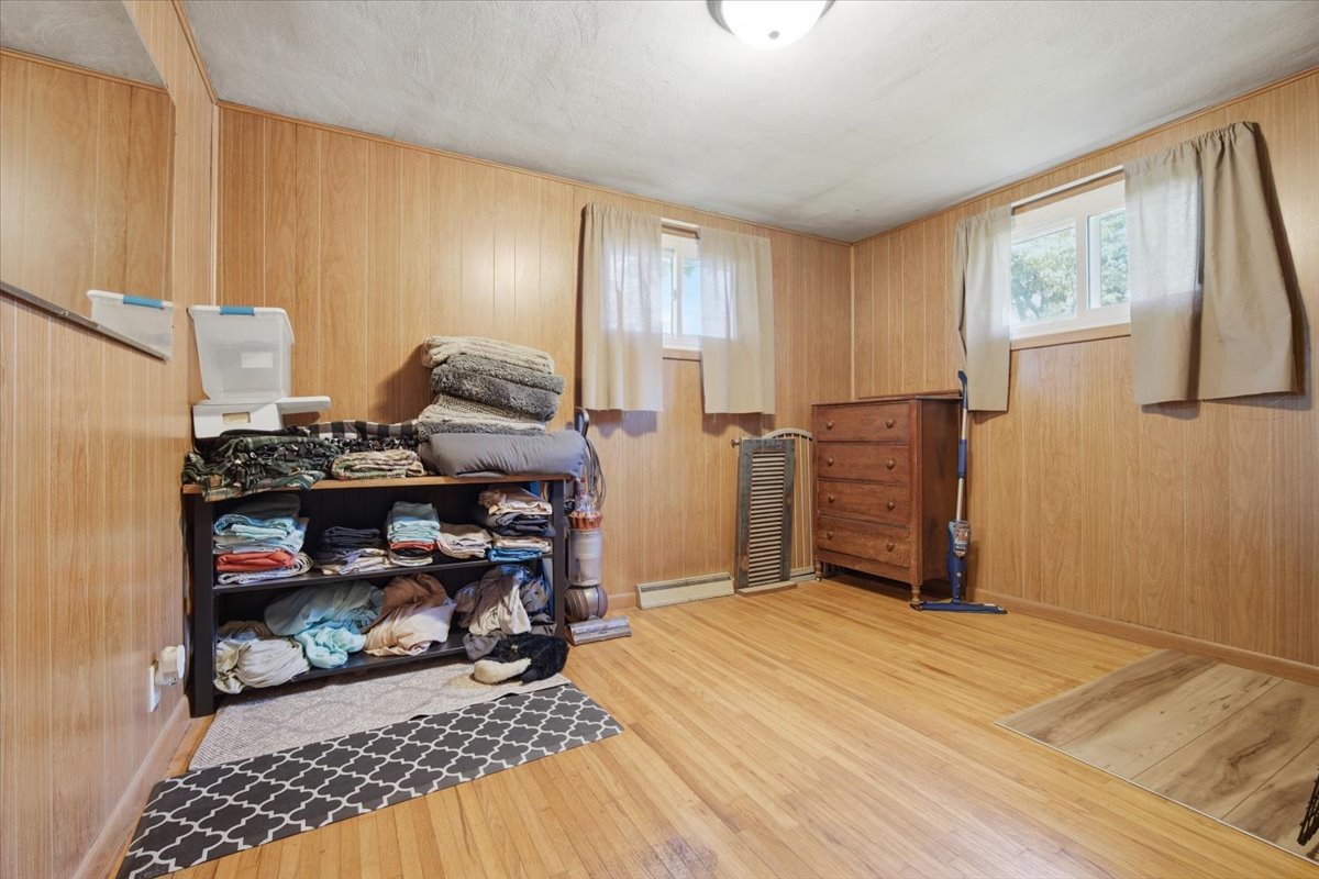 1524 Hickory Point Road Property Photo 17