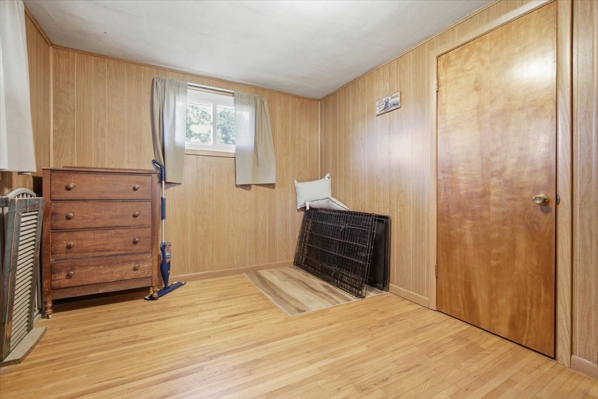 1524 Hickory Point Road Property Photo 18