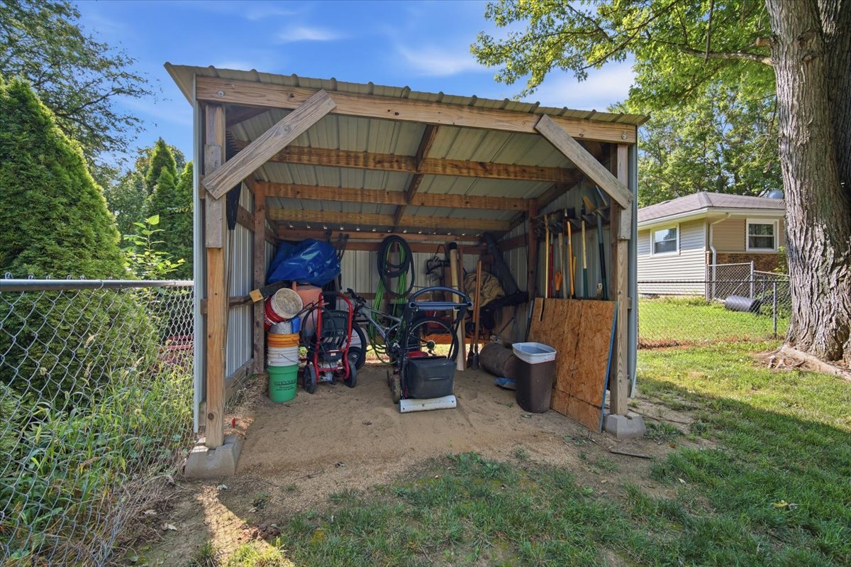1524 Hickory Point Road Property Photo 27