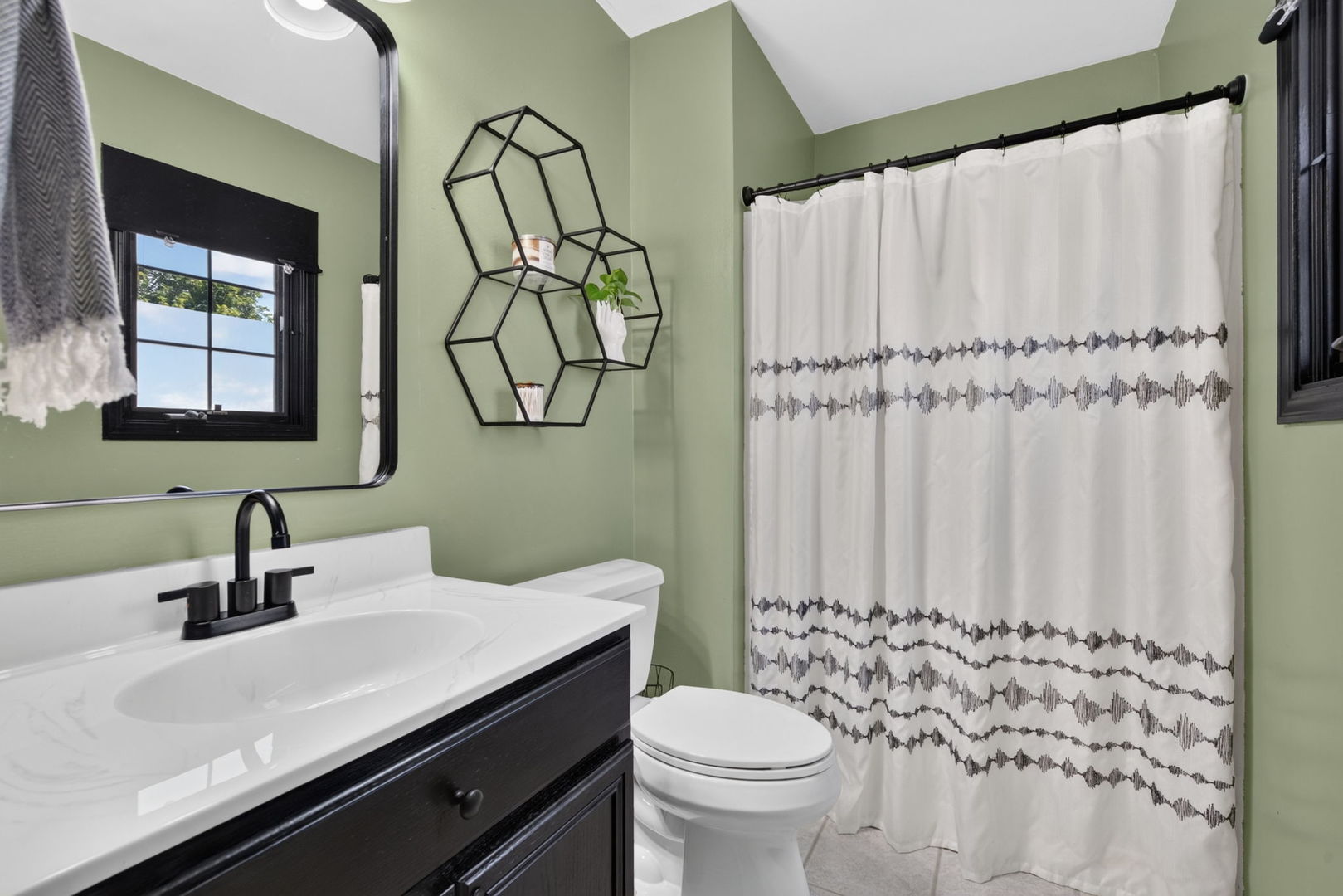 2730 Kingsway Avenue Property Photo 13