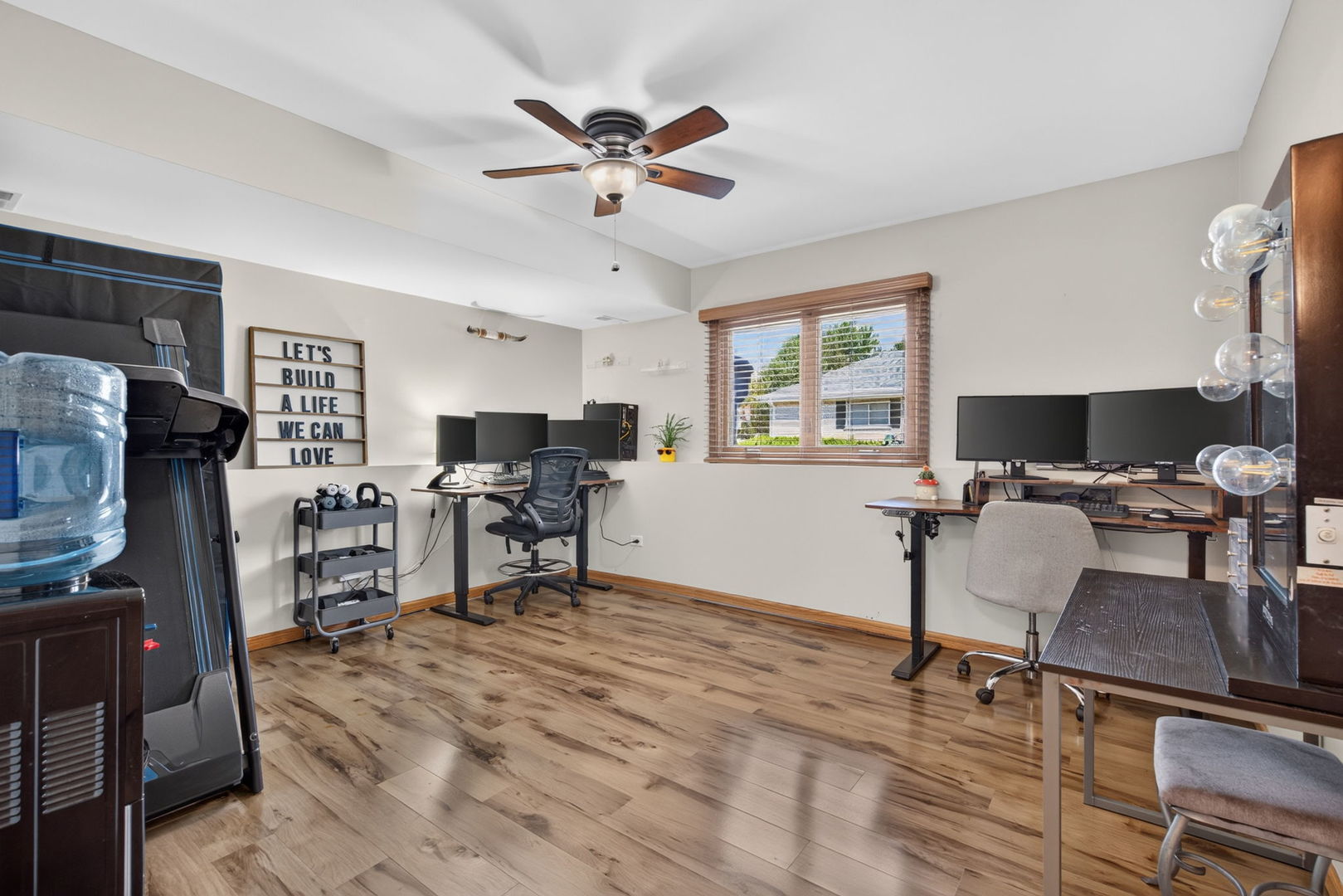 2730 Kingsway Avenue Property Photo 18